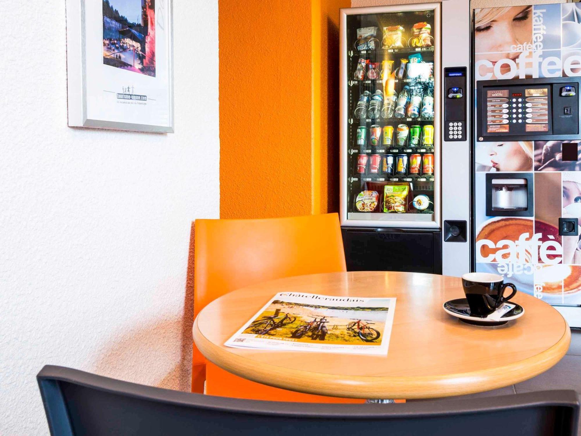 Ibis Budget Chatellerault Nord Luaran gambar